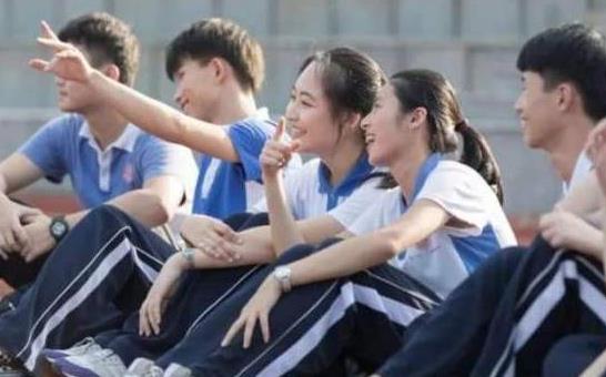 初中200多分可以上什么中專技校？